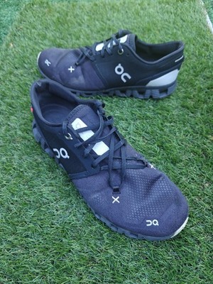 Size 9.5 - ON Cloud X 3 Black - 60-98705