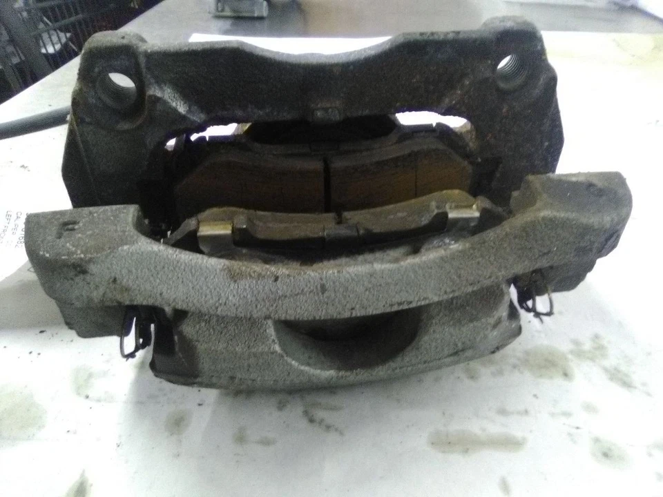 2020 Nissan Rogue Sport Driver Left Caliper Front - Image 2 of 4