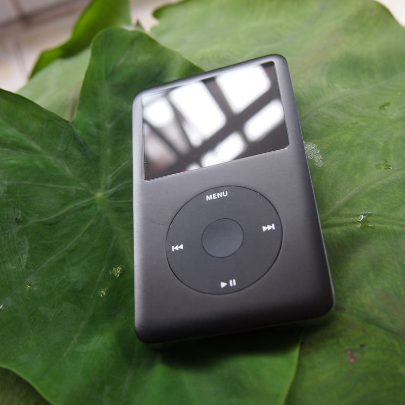 Rvca 666. 　IPod classic 80GB s-l1200.jpg