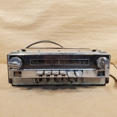 BECKER AUTORADIO NURBURG8 OEM 40206F Mercedes 300 50W 6V 12V
