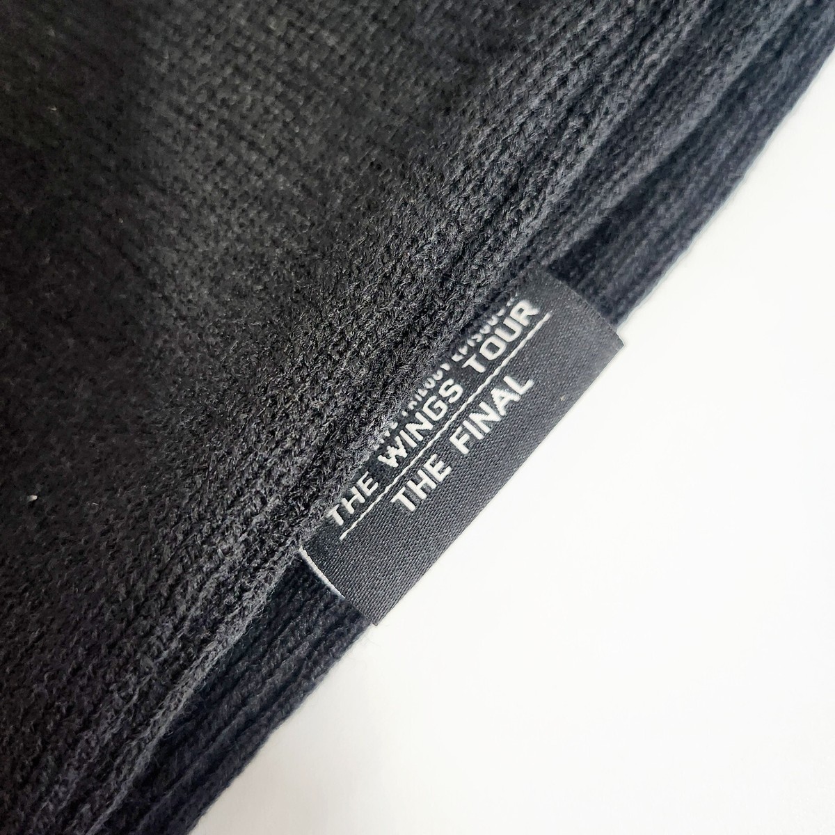 BTS THE WINGS TOUR THE FINAL Official MD SCARF + Tracking Number