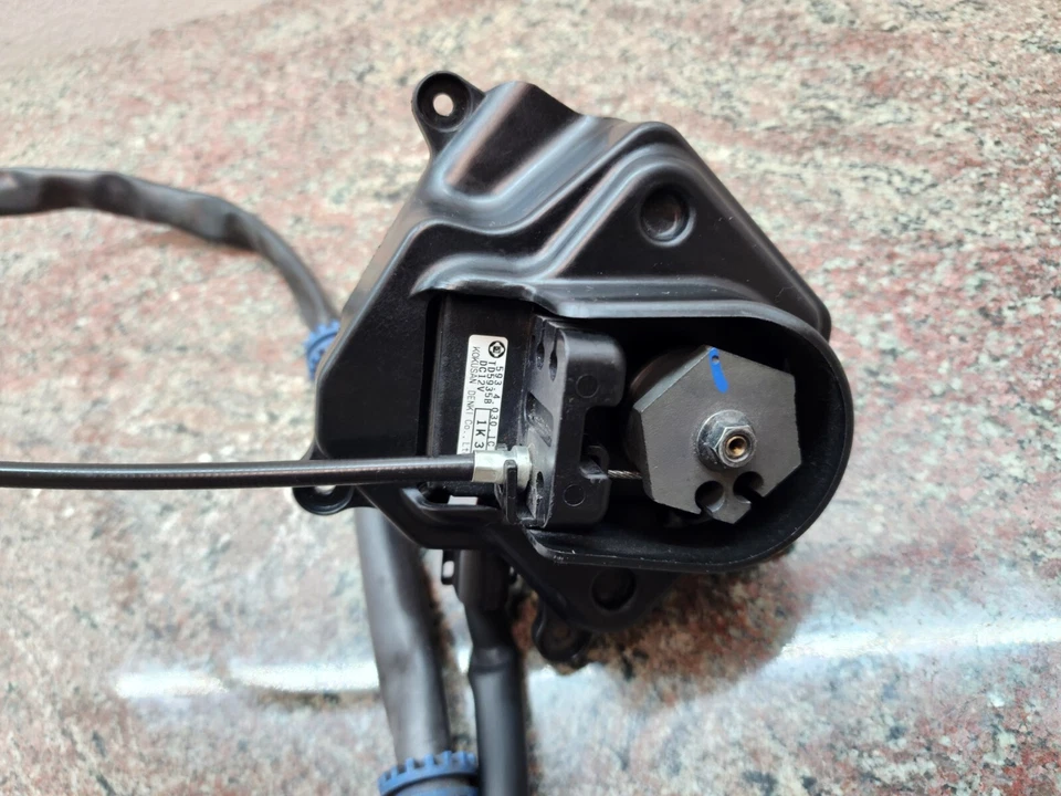 [USADO] 2015-2024 Ducati Motor Eléctrico Válvula de Escape 59340301C TD5935B DC12V Foto 2 de 4