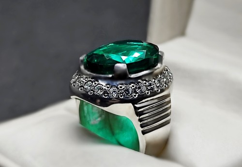 16 Carat Lab Created Deep Green Emerald Sterling Silver 925 Handmade Mens Ring - Picture 5 of 12