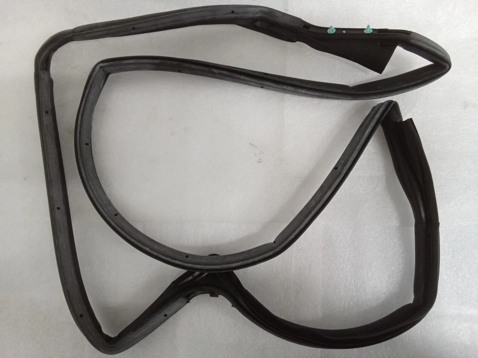 Jeep Wrangler 2011 puerta trasera izquierda a carrocería resistente al clima 55395719AL Foto 2 de 4