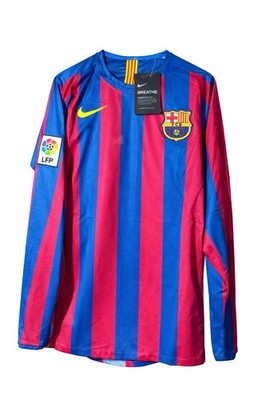 Barcelona Ronaldinho#10 LongSleeveSoccer Jersey Retro Size S