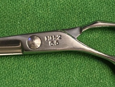 Hattori Hanzo Stainless Steel Barber Shear 5.5 in Silver HH-2 5.5