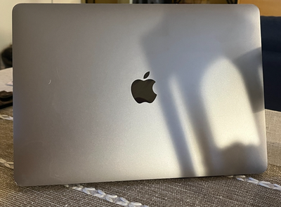 Apple MacBook Air 13 (2019) Space Gray - Intel Core i5, 256 GB, 8