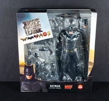 Mafex Medicom Justice League Batman No. 56 Brand New 6 inch Ben Affleck Batman