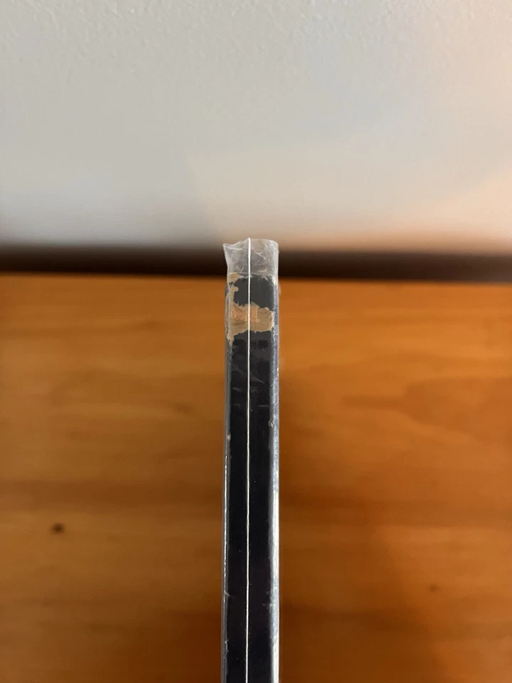 Looney Tunes Merrie Melodies 3 Disc LP Box Set with Bonus Book - Image 3 of 3