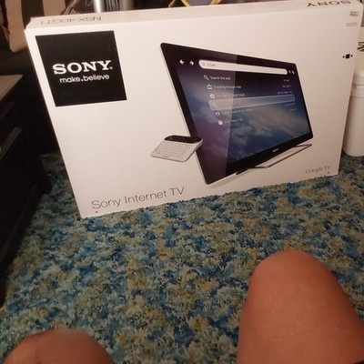 Sony Internet TV ( Google TV) Model NSX-40GT1