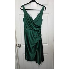 Maggy London Silk Cocktail Dress Womens 10 Green Ruched Faux Wrap V-Neck Formal