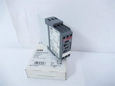 243964 New In Box; ABB CT-MFS.21 Time relay; ...