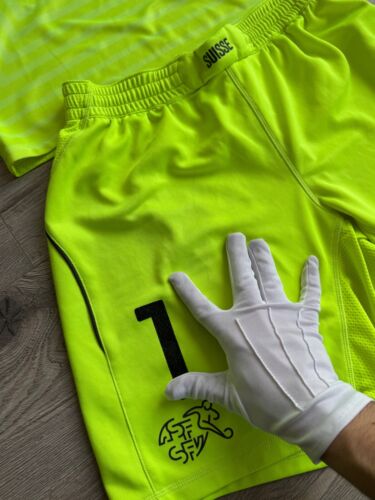 Kit portiere domestico Puma Svizzera 2014-15 #12 Yann Sommer - Foto 3 di 7
