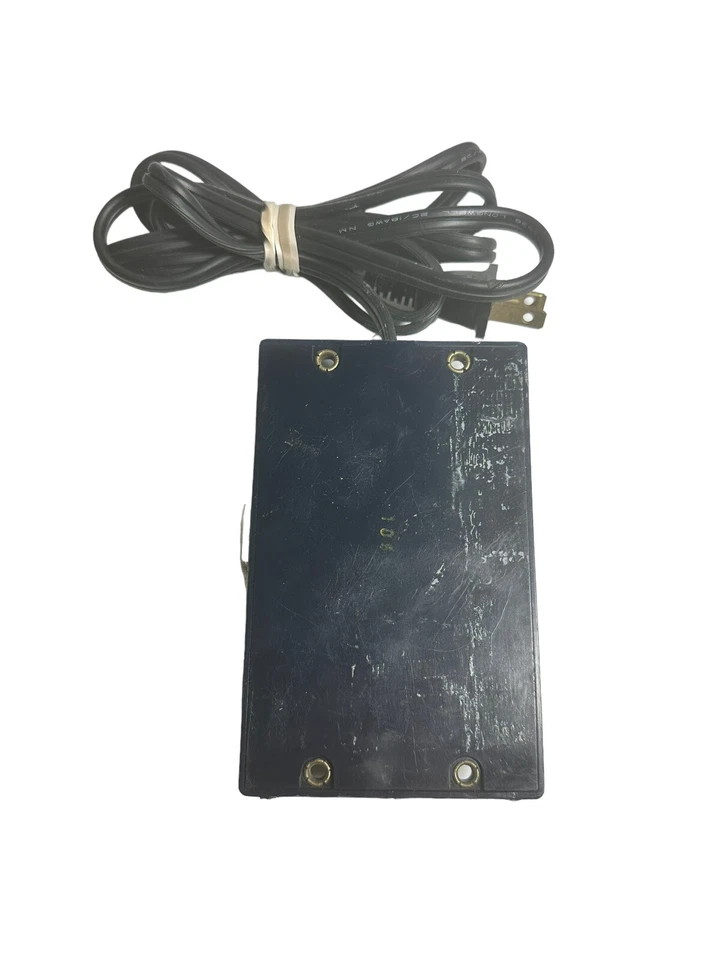 LIFE-LIKE HOBBY TRANSFORMER TRAIN CONTROLLER 390-J (S16-AS2) - Image 3 of 3