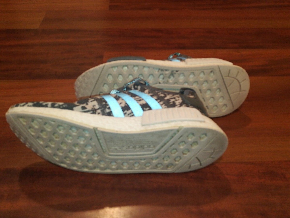 Adidas Originals NMD R1 Boost CQ0858 Mens Running Shoes Glitch Camo Grey Size 8 | eBay Adidas Originals NMD R1 Boost CQ0858 Mens Running Shoes Glitch Camo Grey Size 8 | eBay