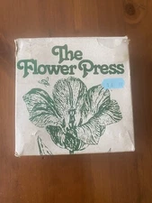 Vintage Flower Leaf Press Kit. In Original Box