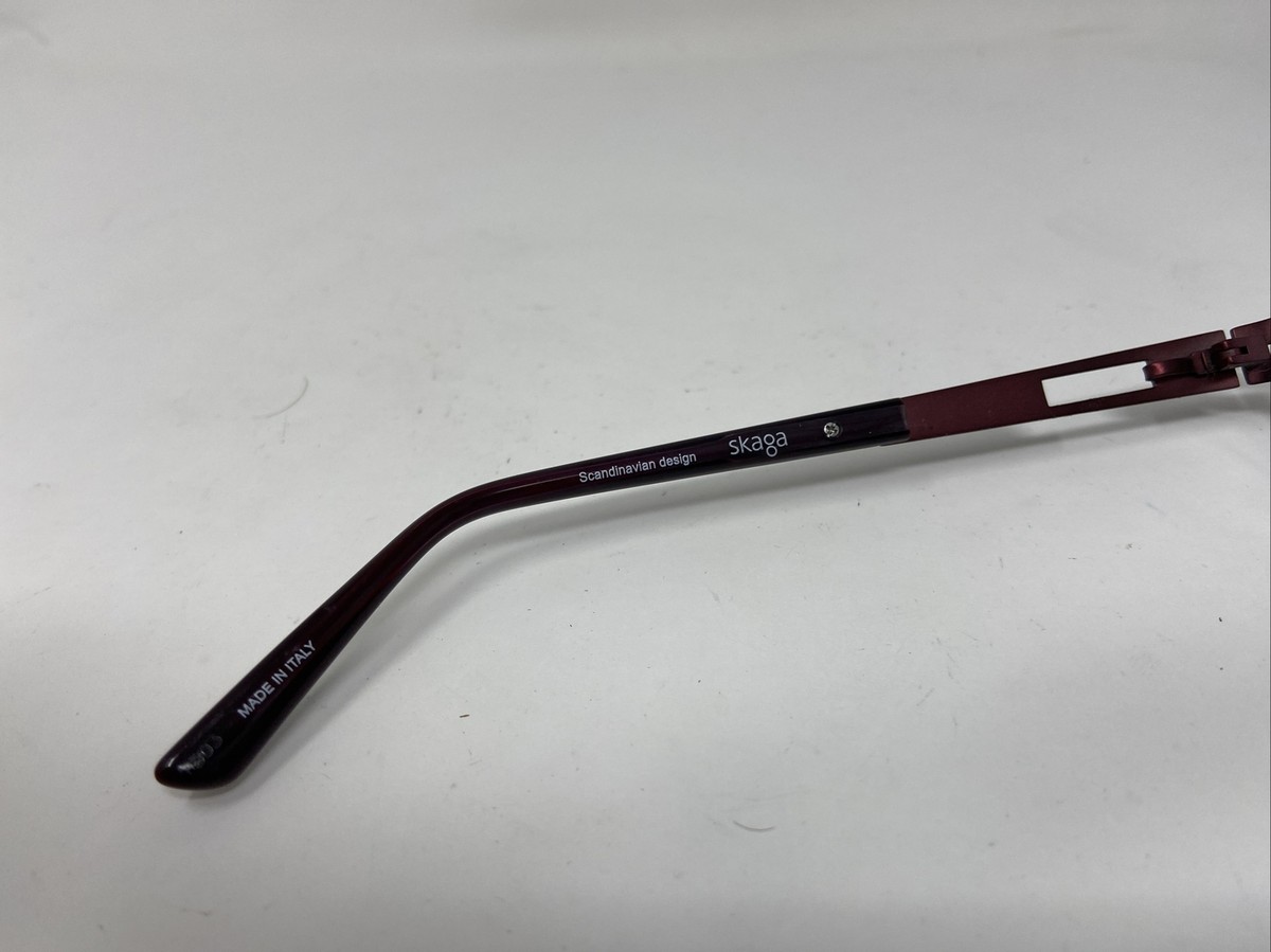 Skaga Titanium 2519-U Pari Black Burgundy 501 Authentic Eyeglasses Skaga Eyewear 2519-U PARI 56-21-145 501 Black/Burgundy  main image 4