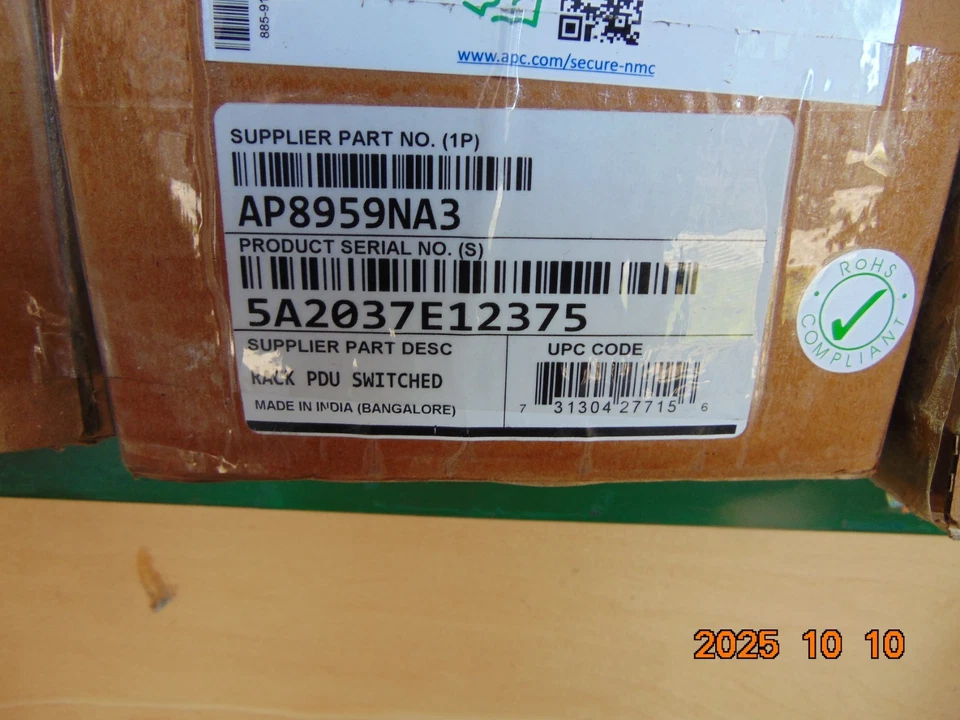 1 APC Switched Rack AP8959NA3 Rack PDU 2G Switche 20A 208V (21) C13 & (3) C19 - Image 2 of 2