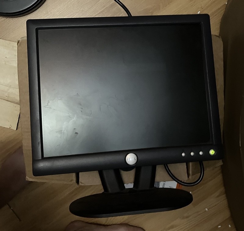 Dell 15” LCD Display. Please Read Description