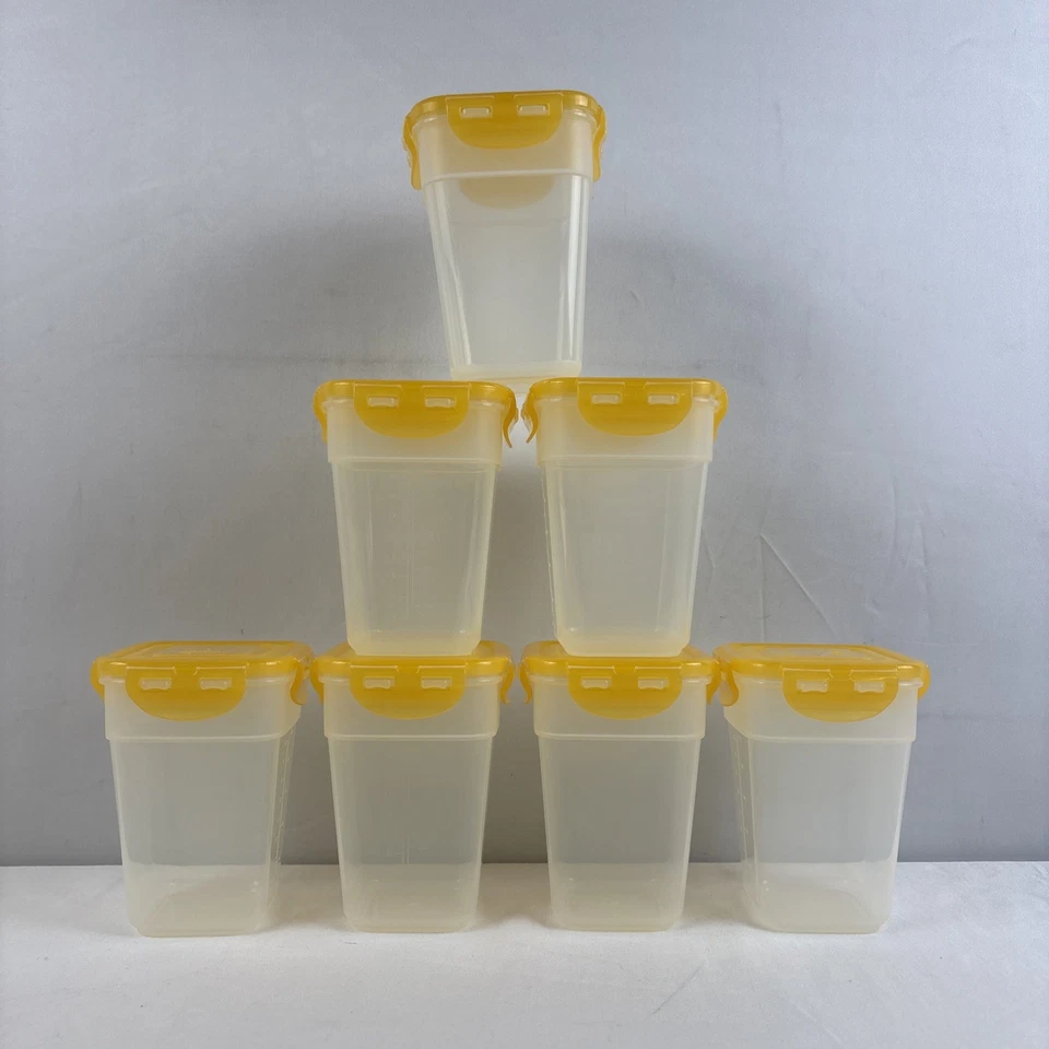 LocknLock 21-Piece Nesting Square Yellow/Clear Storage Set NEW In Box - Image 2 of 4