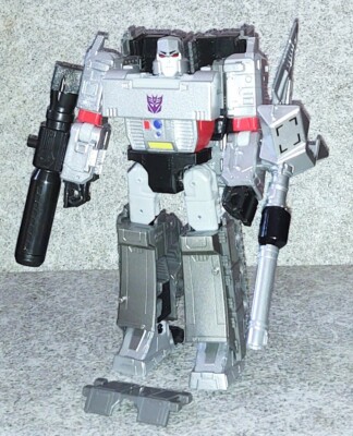 Transformers Dramatic Capture Series MEGATRON complete Voyager Nemesis Bridge