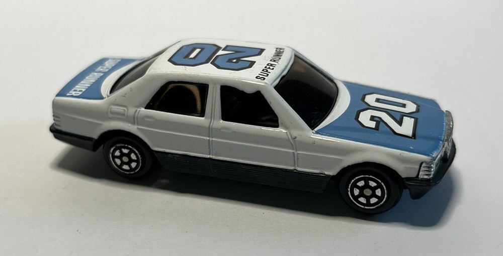 Vintage 1980-1990's SUPER RUNNER 20 1/64 Blue & White Diecast Race Car Toy~GI