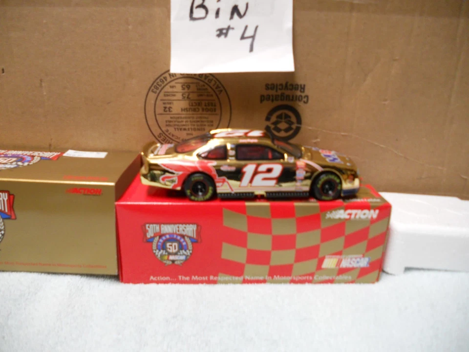 1/32 RCCA 1998 nascar #12 Mobile1 Jeremy Mayfield Gold Chrome Ford Taurus - Image 2 of 4