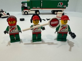 LEGO CITY: Grand Prix Truck (60025) Complete set