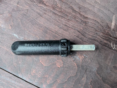 #ad OEM HONDA TIRE LOW PRESSURE GAUGE 1 5 PSI $34.99