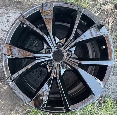 Alufelge Felge VW Taigo 17 Zoll 2G7601025G 7x18 ET39 Misano - Bild 1 von 4