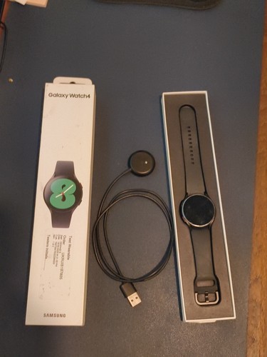 Samsung Galaxy Watch 4 SM-R860 - 40mm, GPS, WiFi, Bluetooth - Black ...