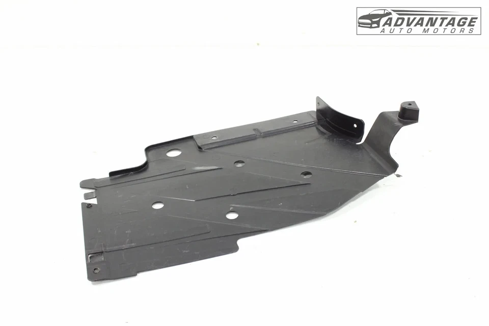 BMW 328I XDRIVE F30 2012-2016 parte inferior trasera derecha protector contra salpicaduras OEM Foto 3 de 4