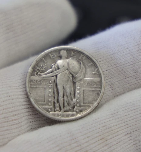 1917 SL Quarter 25c Type 1 Fine (Cleaned)