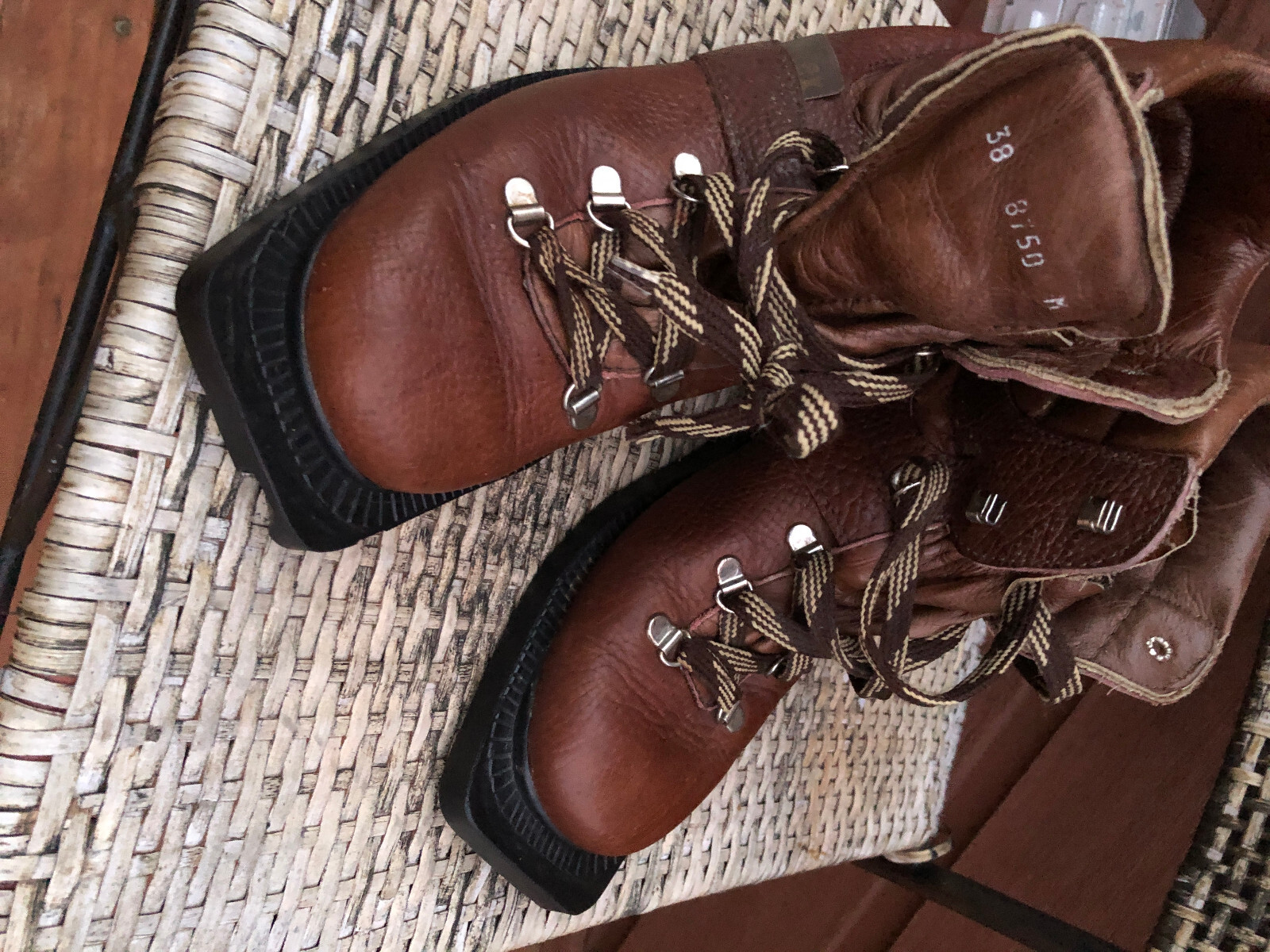 SALOMON Scarponi da sci Artex Selecta Davos taglia EU 38M Made in Italy in pelle