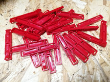 Carrera Evolution/Digital 124/132, 30 Red Track Connector Pins