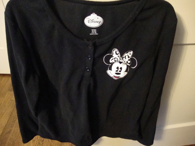 DISNEY MINNIE MOUSE BLACK FLEECE SLEEPWEAR TOP-XL(16-18)