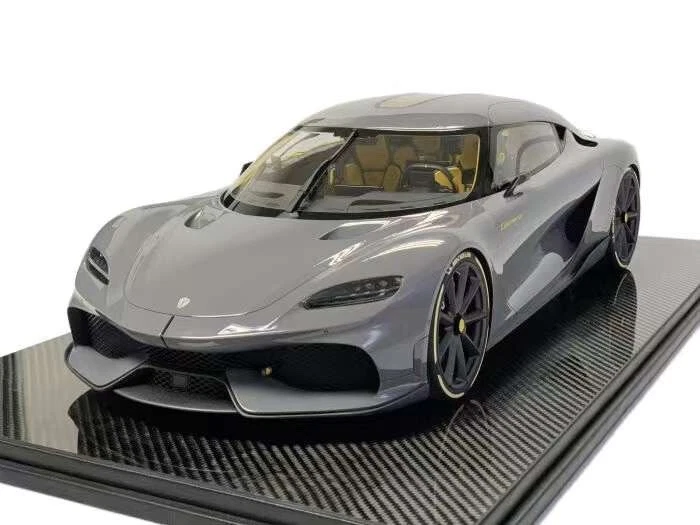 Koenigsegg Gemera (grigio) [FrontiArt] scala 1:8 - Immagine 3 di 4