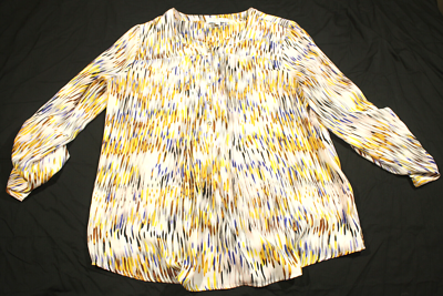 chaus roll tab blouse