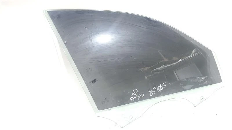 Front Right Door Glass Sedan OEM 2012 2013 2014 2015 2016 2017 BMW 328i - Image 2 of 4