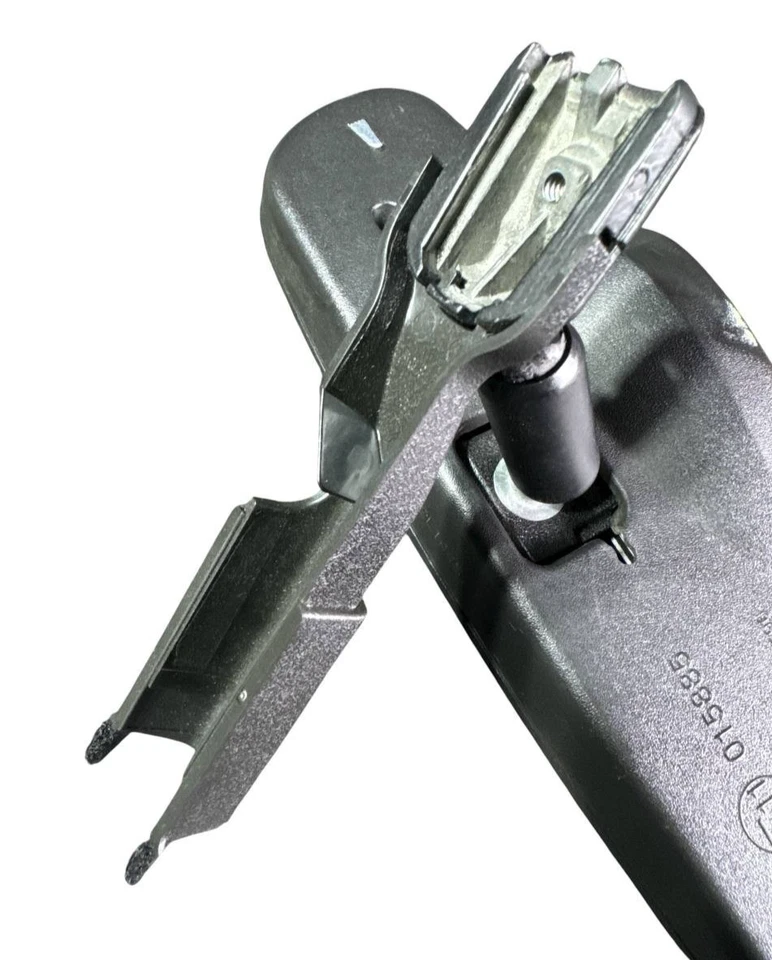 2007 - 2013 GMC Acadia GM Rear View Mirror with On Star 015885 OEM - Image 4 of 4