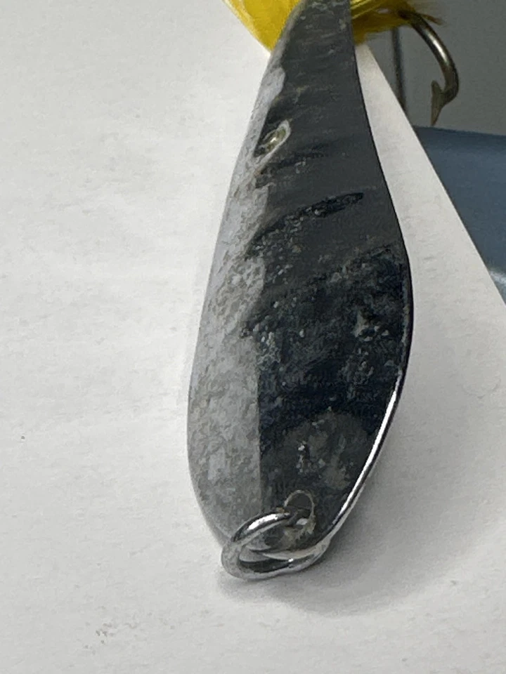 Vintage Williams Wabler No. 5 Inox Spoon Fishing Lure Yellow Feather Hook Canada - Image 4 of 4