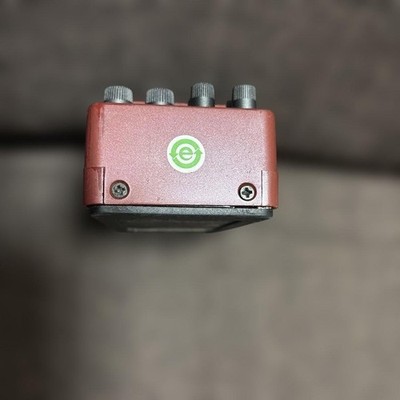 Behringer BSY600 Bass Synthesizer Guitar Pedal Used Tested