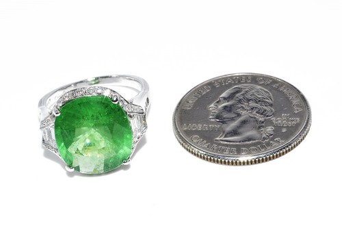 $80,000 9.80CT NATURAL LARGE RARE TSAVORITE & DIAMOND PLATINUM COCKTAIL RING - Picture 9 of 10