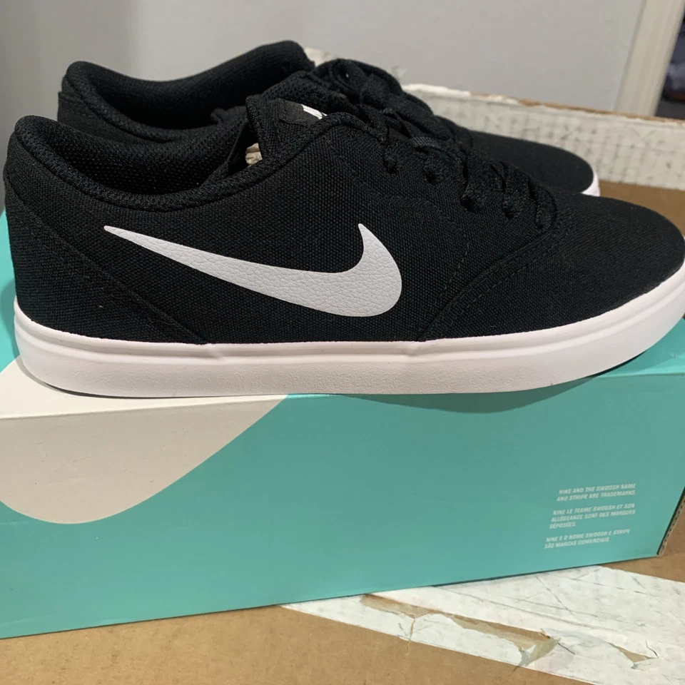 Nike SB Check Canvas (GS) Black/White Boy's Skate Shoes-6.5Y NIB 905373-003 - Image 4 of 4