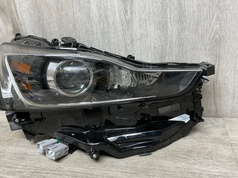 Faro LED lateral derecho para pasajero Lexus IS300 IS350 2017 2018 2019 2020 OEM Foto 3 de 4