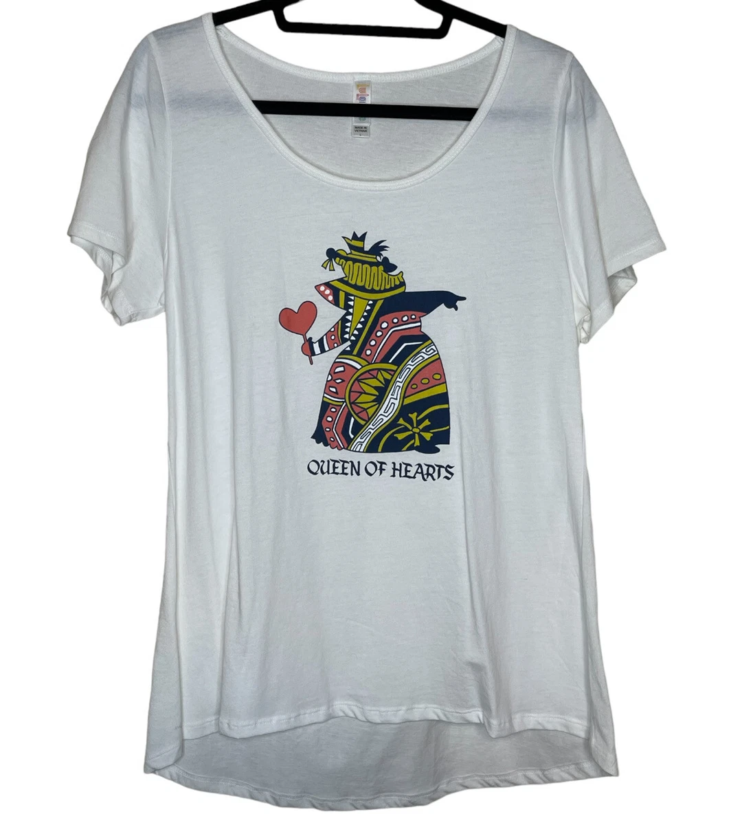 NWT LuLaRoe Disney Queen of Hearts White Classic T Shirt Alice Wonderland Large