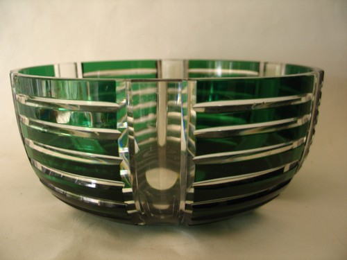 Val St Lambert, coupe cristal transparent doublé de vert en overlay