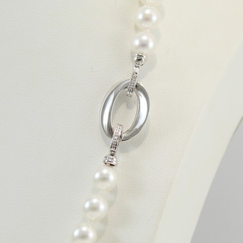COSCIA collana perle Akoya giapponesi 7 / 7,5 con chiusura oro bianco e diamanti - Foto 3 di 8