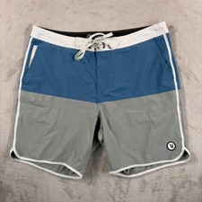 Vuori Cruise Board Shorts Blue Grey Colorblock Men 34 Stretch Drawstring Beach