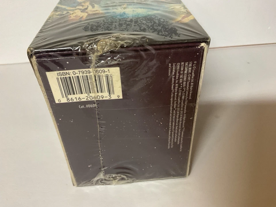 STAR WARS VHS TRILOGY (1990, BOX SET) TAPES SEALED NEW ORIGINAL VERSION Foto 3 de 4